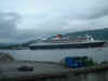 QM2.JPG (44372 bytes)